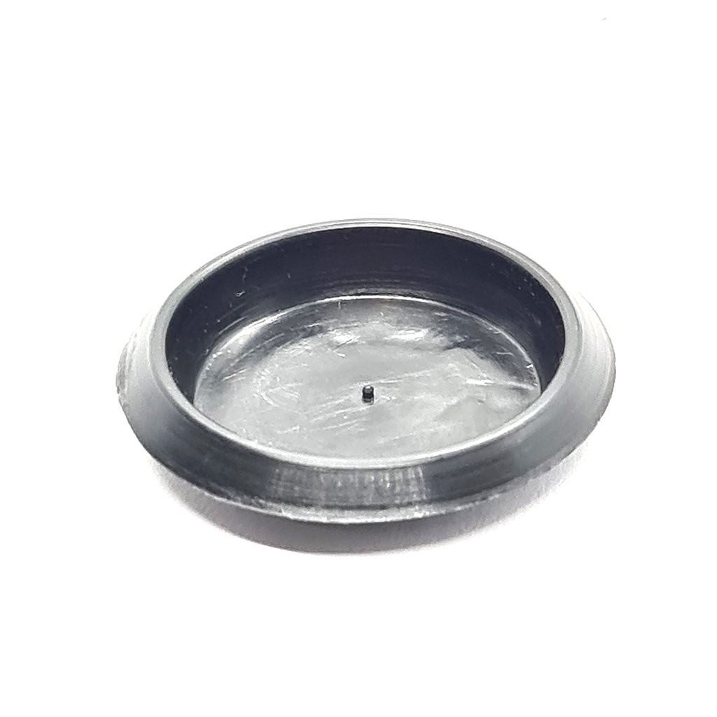 Plastic Floor Pan Plug : 1-1/2"