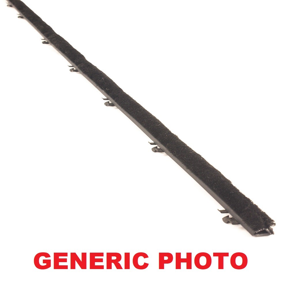 Tailgate Window Weather Strip : suit AP5/AP6/VC Wagon (inner)