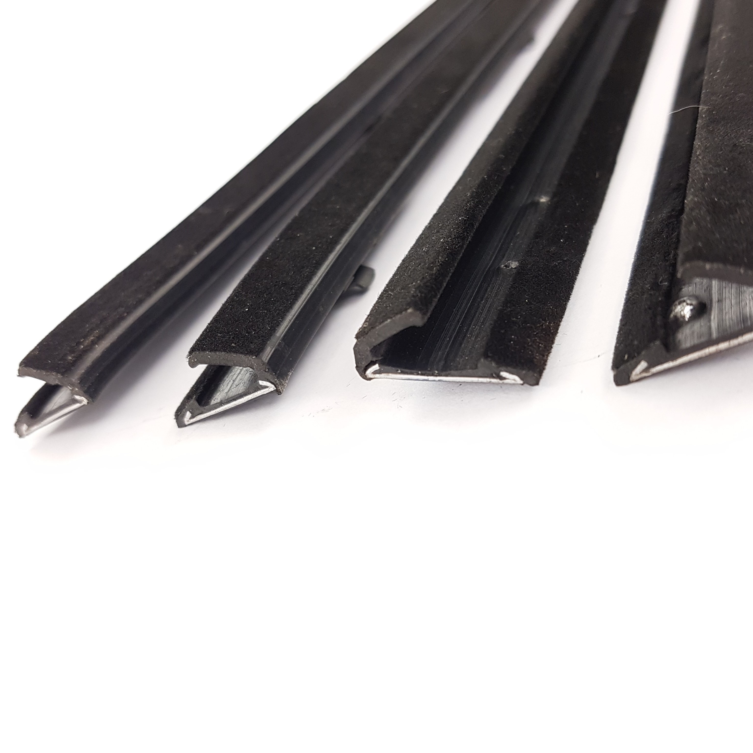 Reproduction Window Weather Strip Set : suit VH Charger (quarter-glass doors)