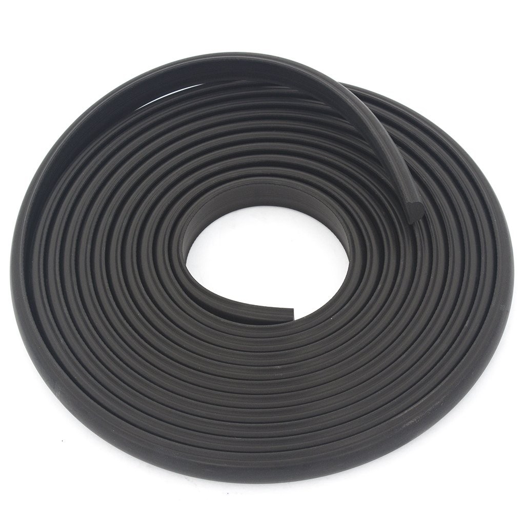 Windscreen Locking Strip (black) : suit AP5/AP6/VC/VE/VF/VG & Charger Rear